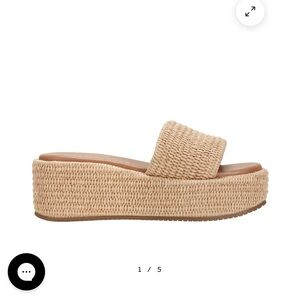 Marc Fisher daylin flat form sandal